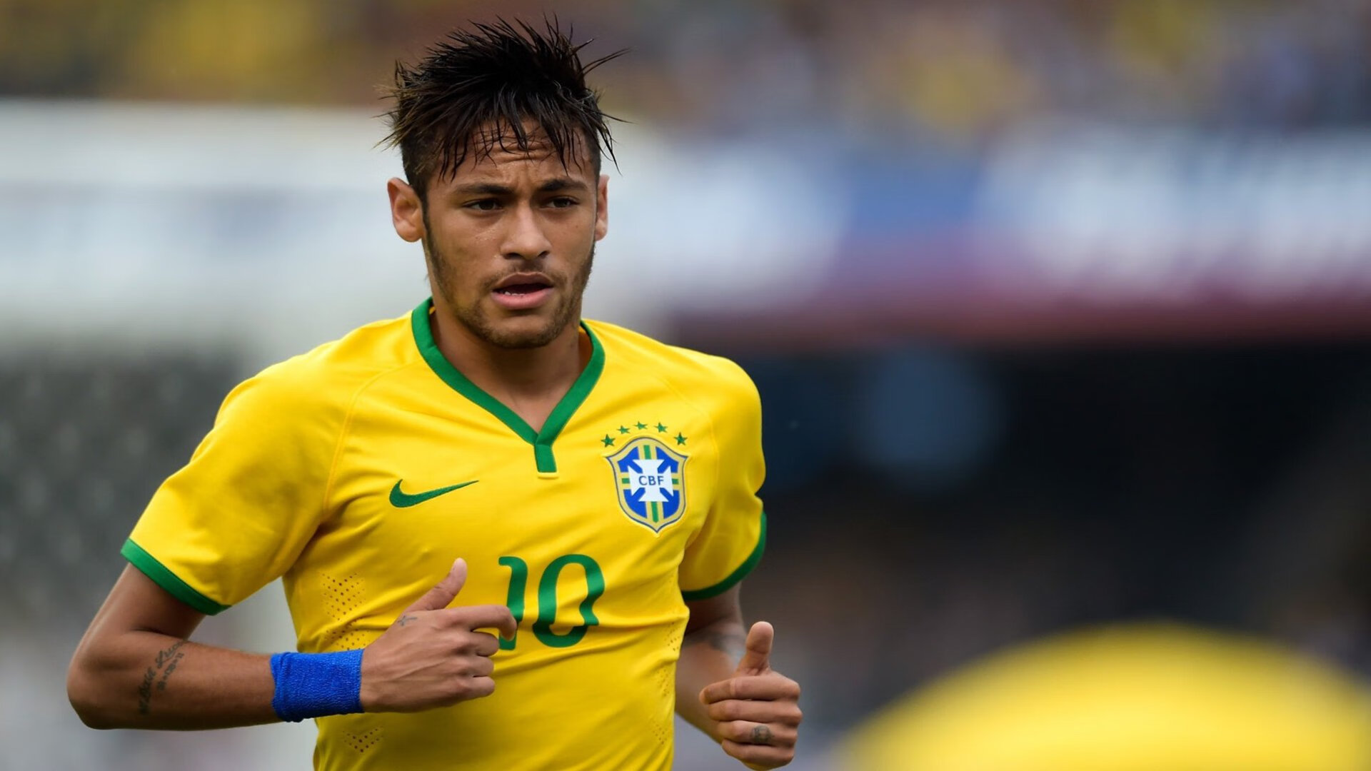 莎拉波娃新星大比分获胜表现突出,FPX前途光明!全场沸腾不已